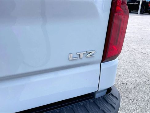 New 2026 Chevrolet Silverado 1500 LTZ w/ LTZ Premium Package AWD/4WD image 15