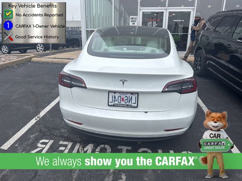 Used 2023 Tesla Model 3 Standard Range image 8
