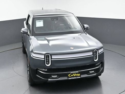 Used 2023 Rivian R1S Adventure Quad AWD/4WD image 40