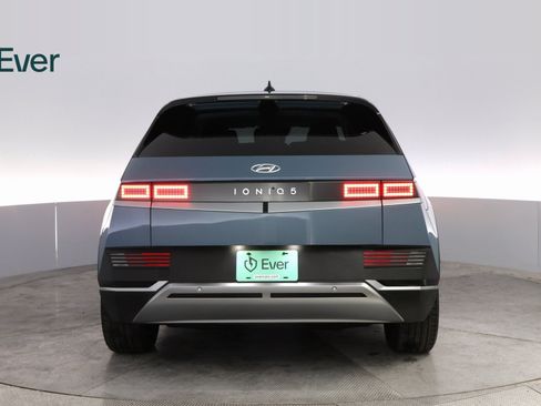 Used 2024 Hyundai Ioniq 5 SEL image 13