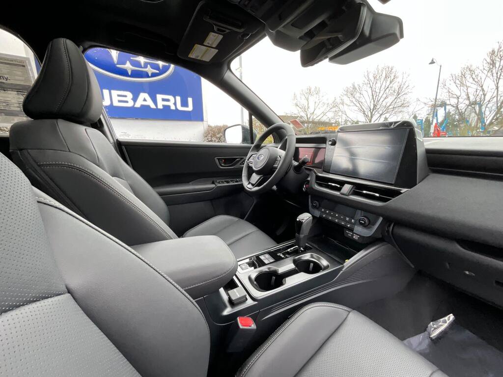 Used 2026 Subaru Outback Limited AWD/4WD image 18