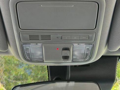 Certified 2023 Honda Ridgeline Sport image 18