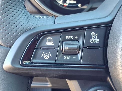 New 2025 Alfa Romeo Giulia w/ Veloce Package Rwd image 18