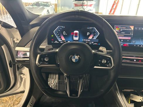 Used 2025 BMW 740i xDrive image 12