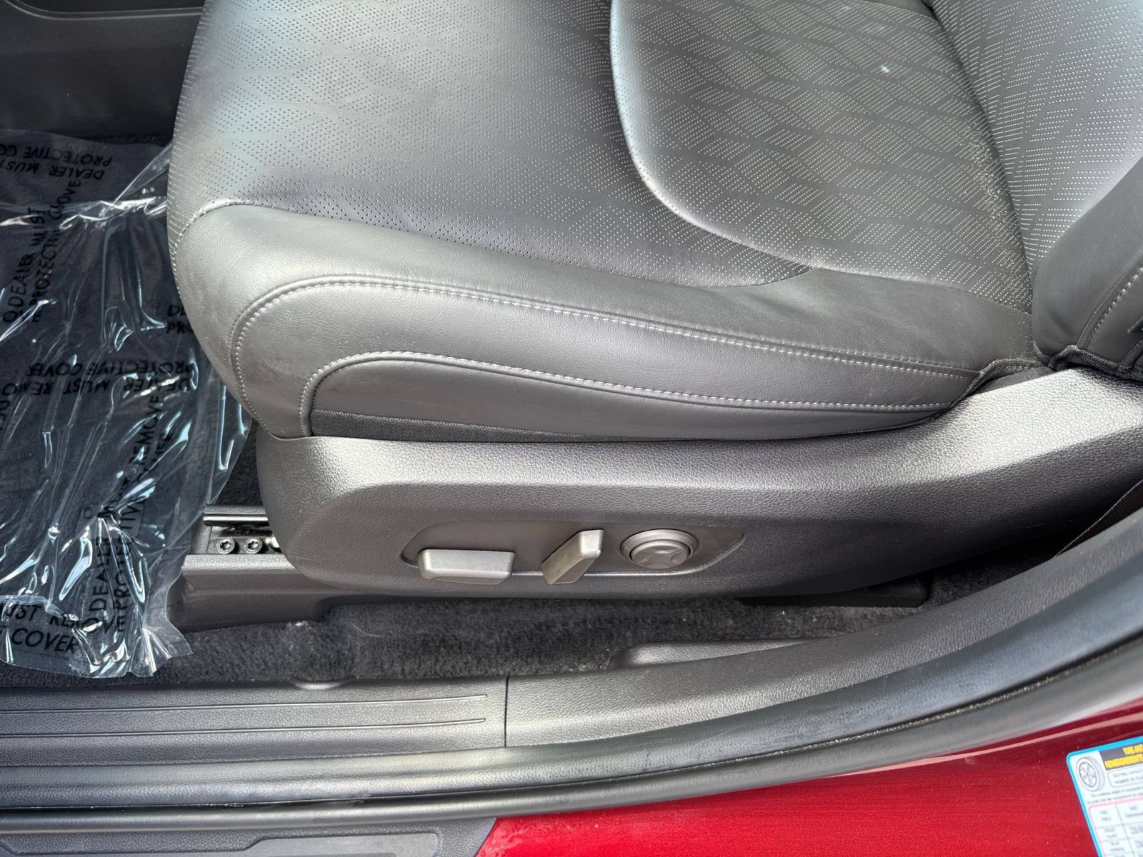 Used 2026 Kia Carnival FWD image 22