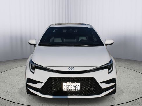 Certified 2023 Toyota Corolla XSE image 2