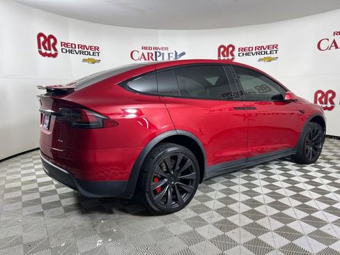Used 2022 Tesla Model X Plaid image 7