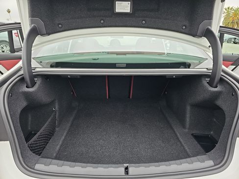 Used 2023 BMW 330i Sedan w/ M Sport Package image 12