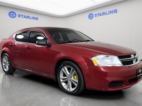 Used 2013 Dodge Avenger SE image 13