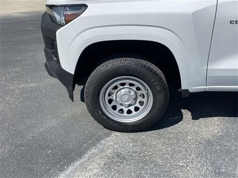 Used 2024 Chevrolet Colorado W/T w/ WT Convenience Package II image 32