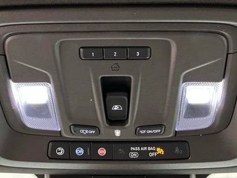 Used 2023 Chevrolet Silverado 1500 LTZ w/ Technology Package AWD/4WD image 41