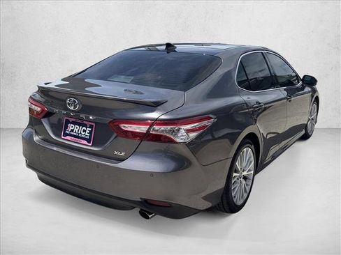 Used 2019 Toyota Camry XLE w/ Driver Assist Package FWD image 5