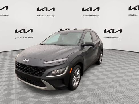 Used 2023 Hyundai Kona SEL w/ Convenience Package AWD/4WD image 4