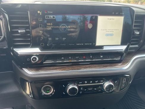 Used 2023 GMC Sierra 1500 Elevation AWD/4WD image 18