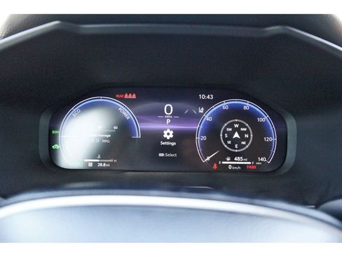 Used 2025 Toyota RAV4 Limited w/ Advanced Technology Package AWD/4WD image 17