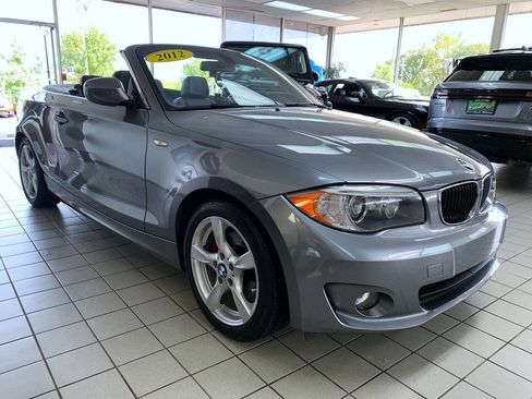 Used 2012 BMW 128i Convertible RWD image 4
