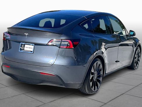 Used 2023 Tesla Model Y Long Range image 12