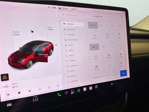 Used 2020 Tesla Model 3 Long Range AWD/4WD image 22