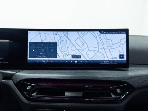 Certified 2025 BMW 330i xDrive Sedan w/ Premium Package image 15