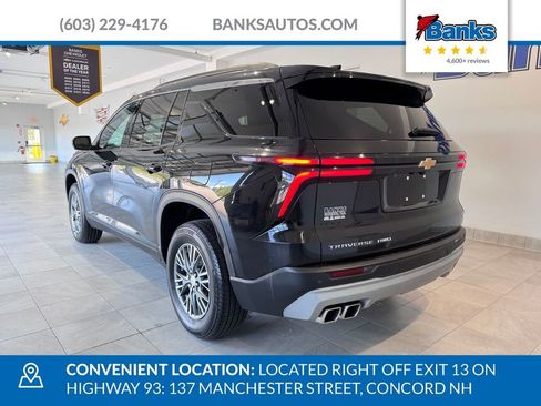 Certified 2024 Chevrolet Traverse LT AWD/4WD image 7
