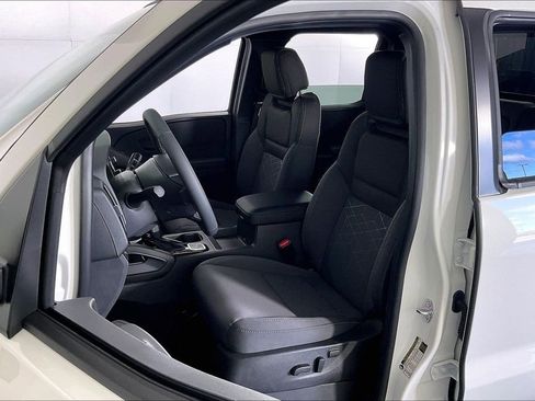 New 2026 Nissan Frontier SV w/ All-Weather Content Package image 12