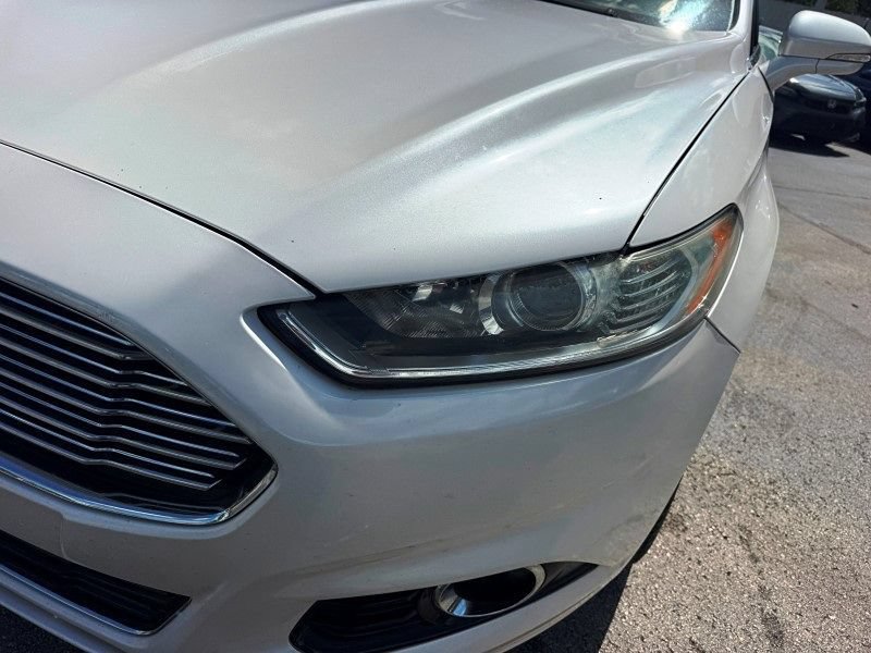 Used 2016 Ford Fusion Titanium FWD image 11