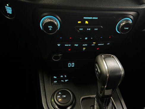 Used 2020 Ford Ranger Lariat w/ Equipment Group 501A Mid AWD/4WD image 19