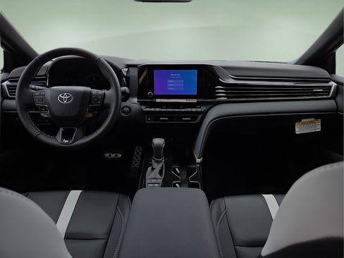 New 2026 Toyota Camry SE w/ Convenience Package FWD image 16