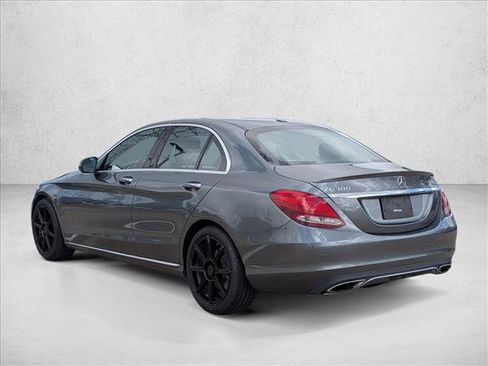 Used 2018 Mercedes-Benz C 300 Sedan image 5