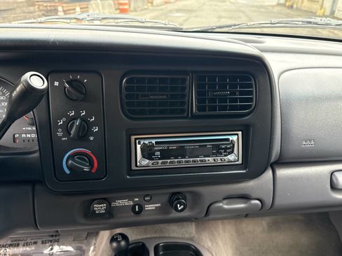 Used 1999 Dodge Dakota SLT image 43