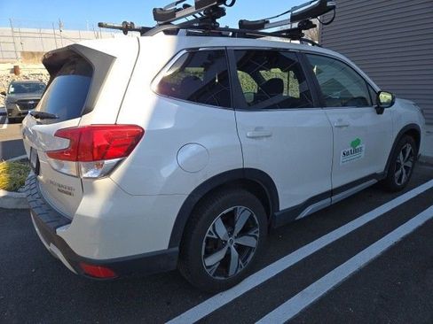 Used 2020 Subaru Forester Touring image 8