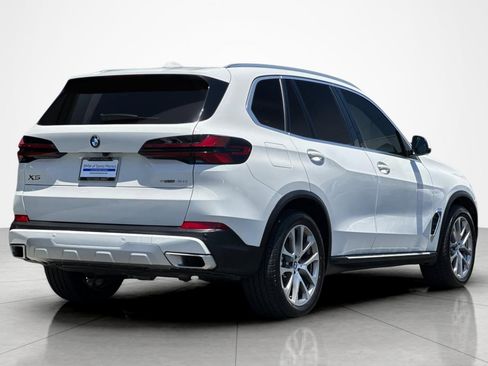 Used 2024 BMW X5 sDrive40i w/ Premium Package RWD image 5