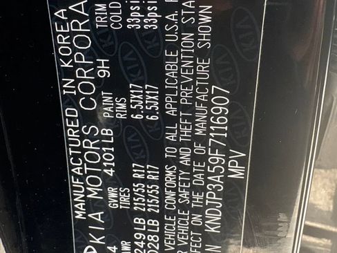 Used 2015 Kia Soul + FWD image 19