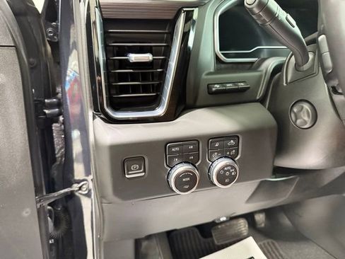 Used 2023 GMC Sierra 1500 Denali Ultimate image 15