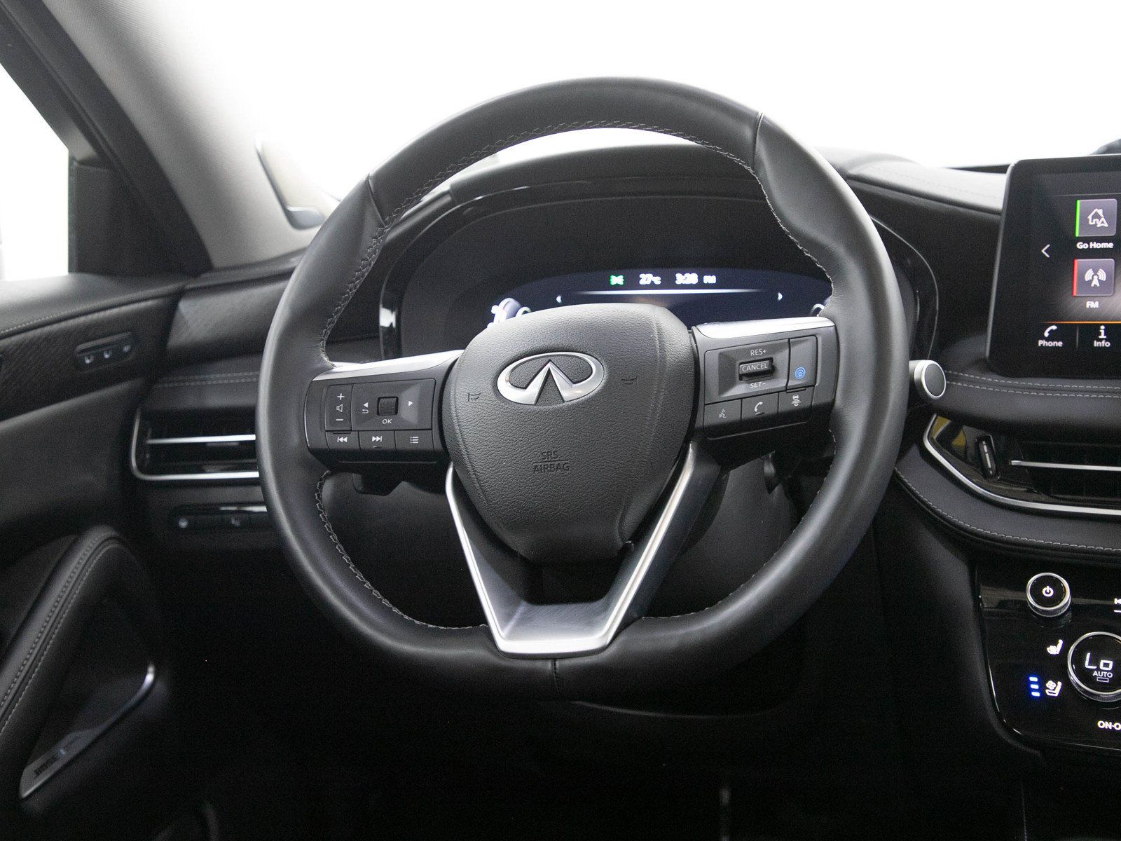 Used 2023 INFINITI QX60 Sensory AWD/4WD image 19