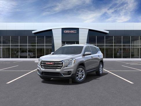 New 2024 GMC Terrain SLT w/ Infotainment Package II image 8