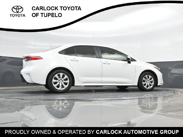 Used 2024 Toyota Corolla LE FWD image 39