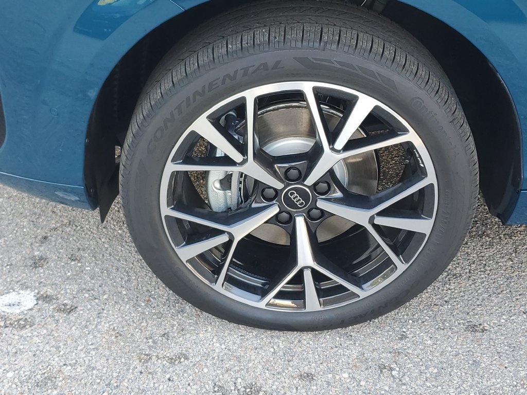 New 2026 Audi Q3 quattro 2.0T AWD/4WD image 13
