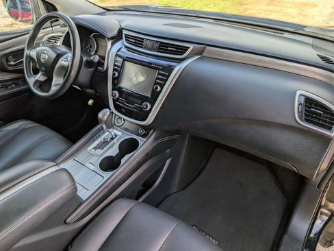 Used 2017 Nissan Murano SV FWD image 36