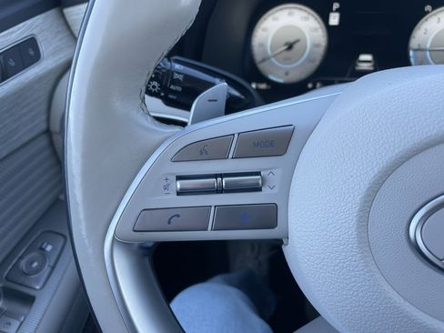 Used 2024 Hyundai Palisade Calligraphy image 25