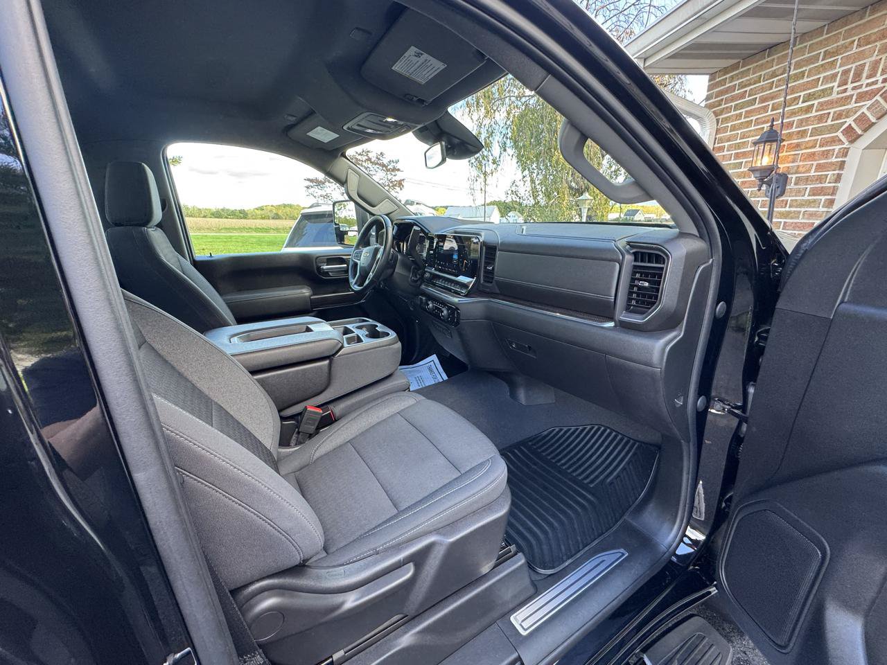 Used 2024 Chevrolet Silverado 3500 LT w/ Convenience Package AWD/4WD image 14