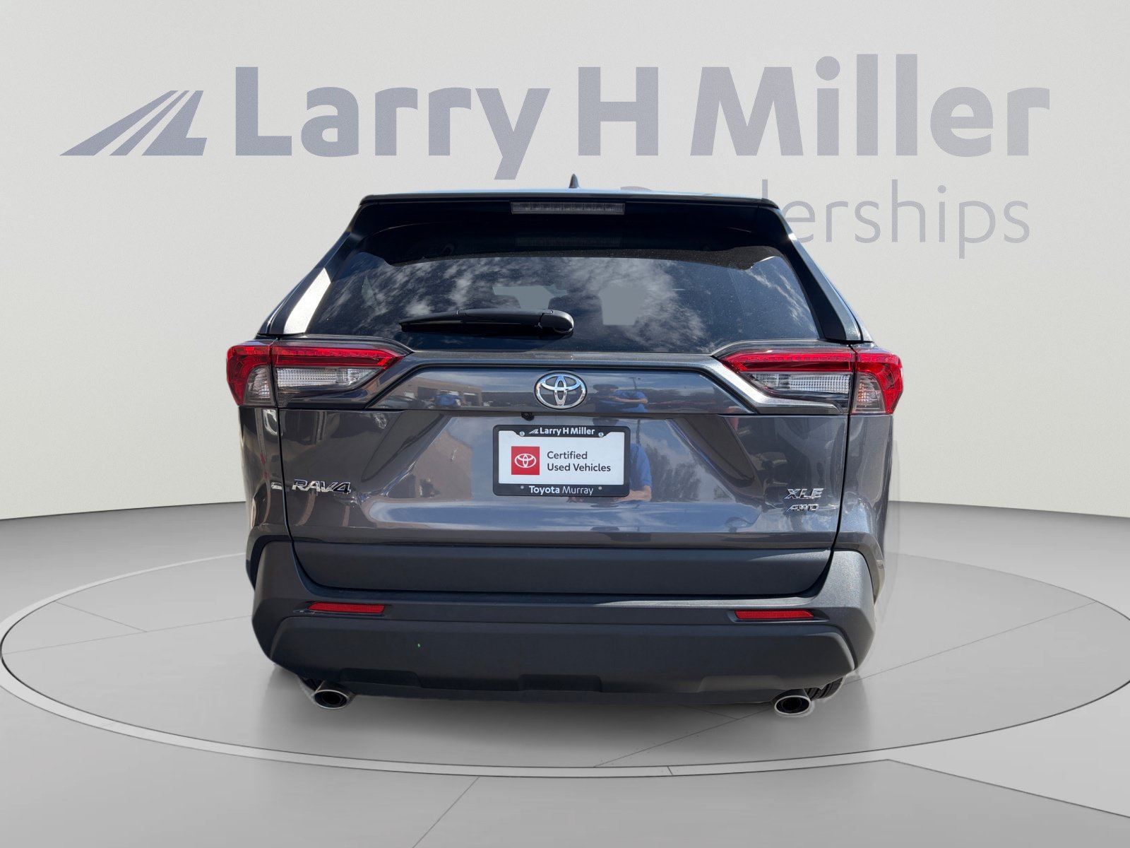 Certified 2025 Toyota RAV4 XLE AWD/4WD image 4