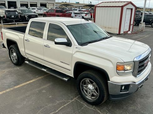 Used 2015 GMC Sierra 1500 SLT w/ SLT Crew Cab Value Package image 4