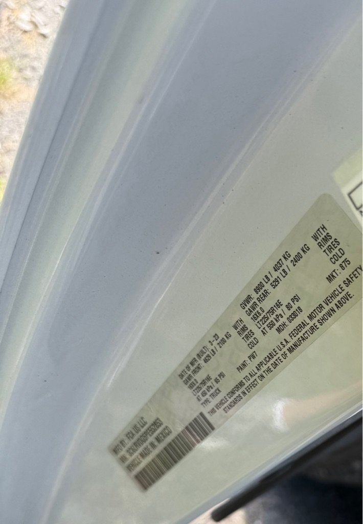 Used 2023 RAM ProMaster 2500 FWD image 5