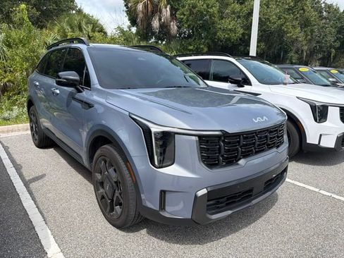 Certified 2024 Kia Sorento X-Line EX AWD/4WD image 2