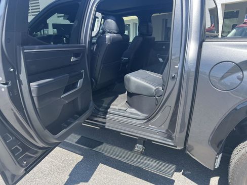 Used 2025 Toyota Tundra Platinum image 10