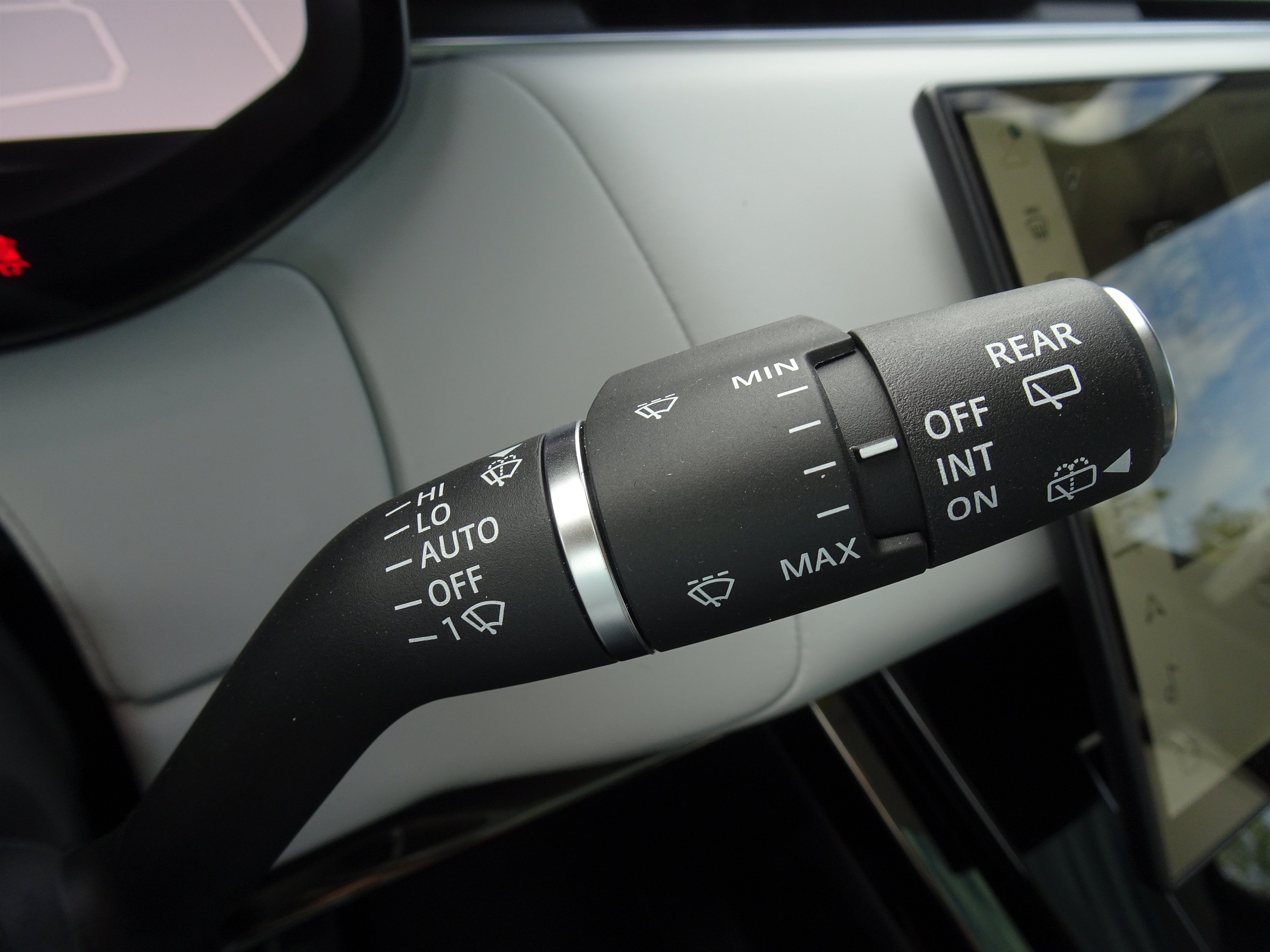 New 2027 Land Rover Range Rover Sport Battersea AWD/4WD image 27