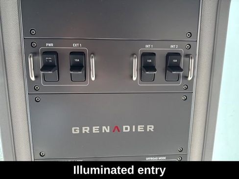 Used 2025 INEOS Grenadier AWD/4WD image 19