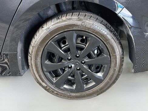 Used 2023 Toyota Corolla LE FWD image 36