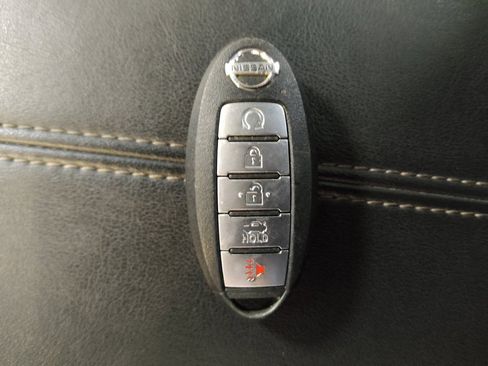 Used 2020 Nissan Sentra SV w/ Electronics Package FWD image 32
